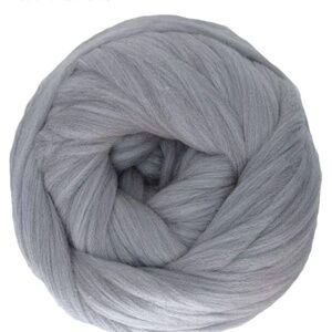9lbs Chunky merino wool roving - gray